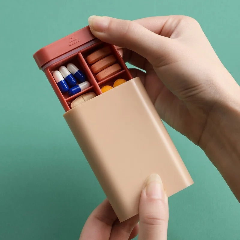 Portable Travel Pill Organizer – 6 Grid Vitamin & Medicine Storage Box